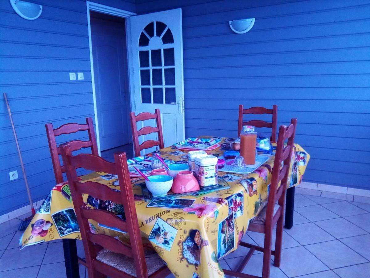 La Caz A Nou Appartement Saint Pierre Buitenkant foto